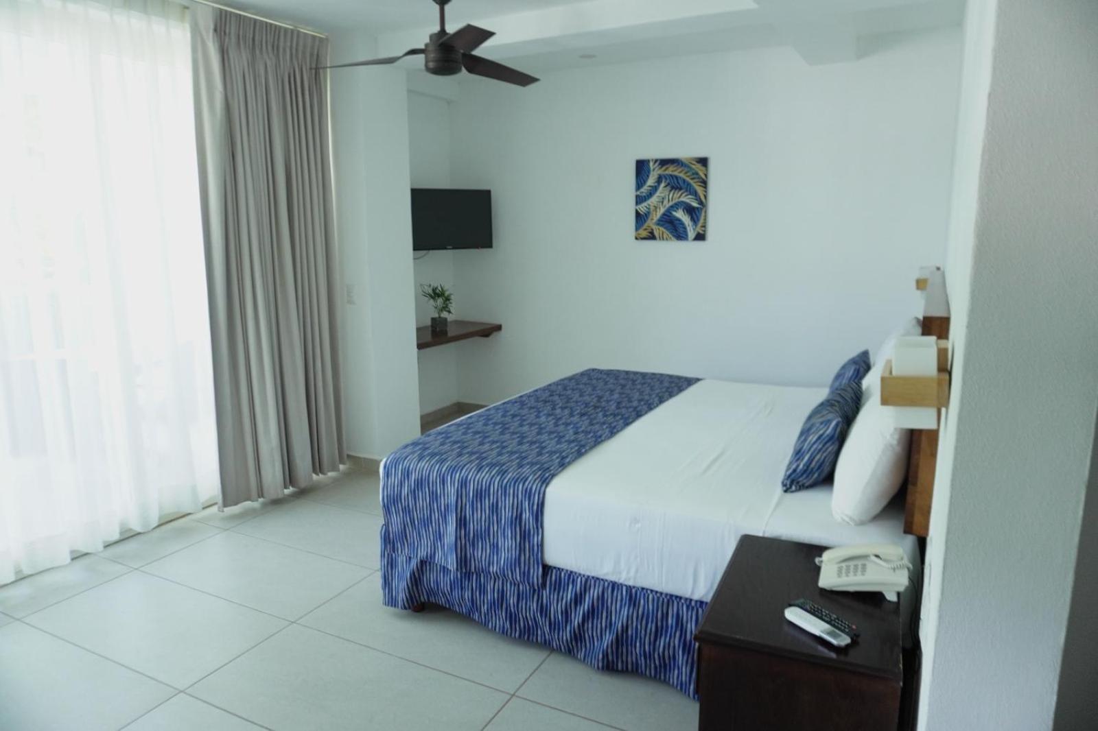 Casablanca Resort Rincon de Guayabitos Exteriör bild